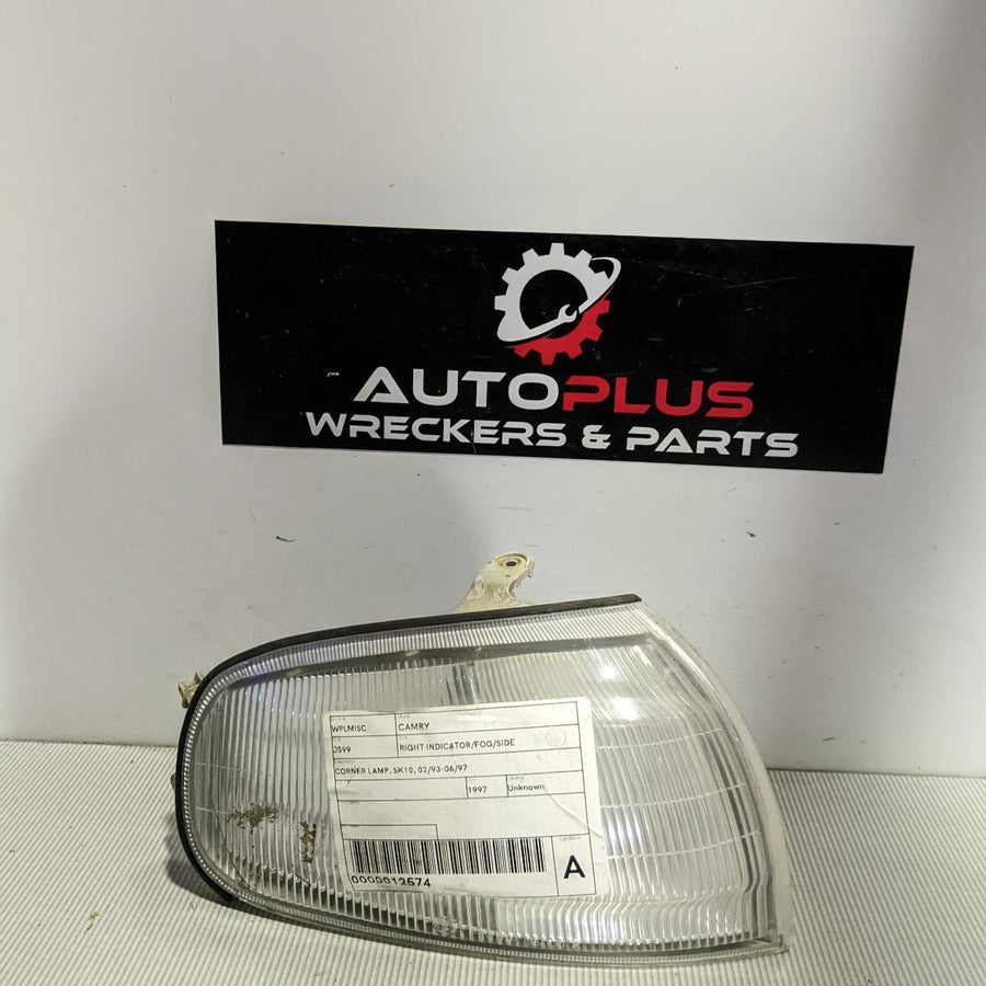 1997 TOYOTA CAMRY RIGHT INDICATOR FOG SIDE 1997 TOYOTA CAMRY RIGHT INDICATOR FOG SIDE