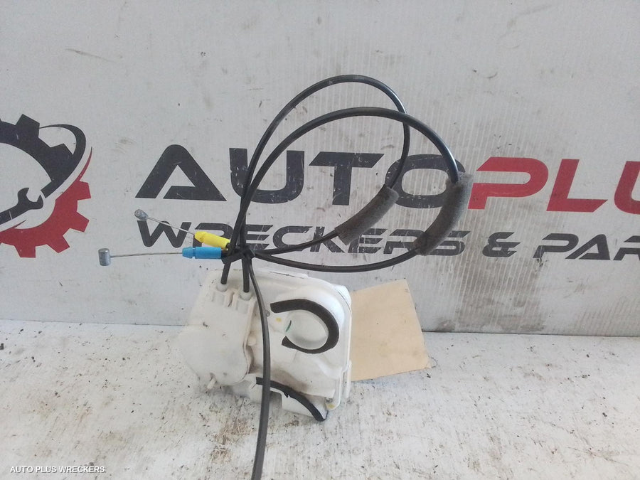 2014 Mitsubishi Mirage Door Boot Gate Lock 2014 Mitsubishi Mirage Door Boot Gate Lock