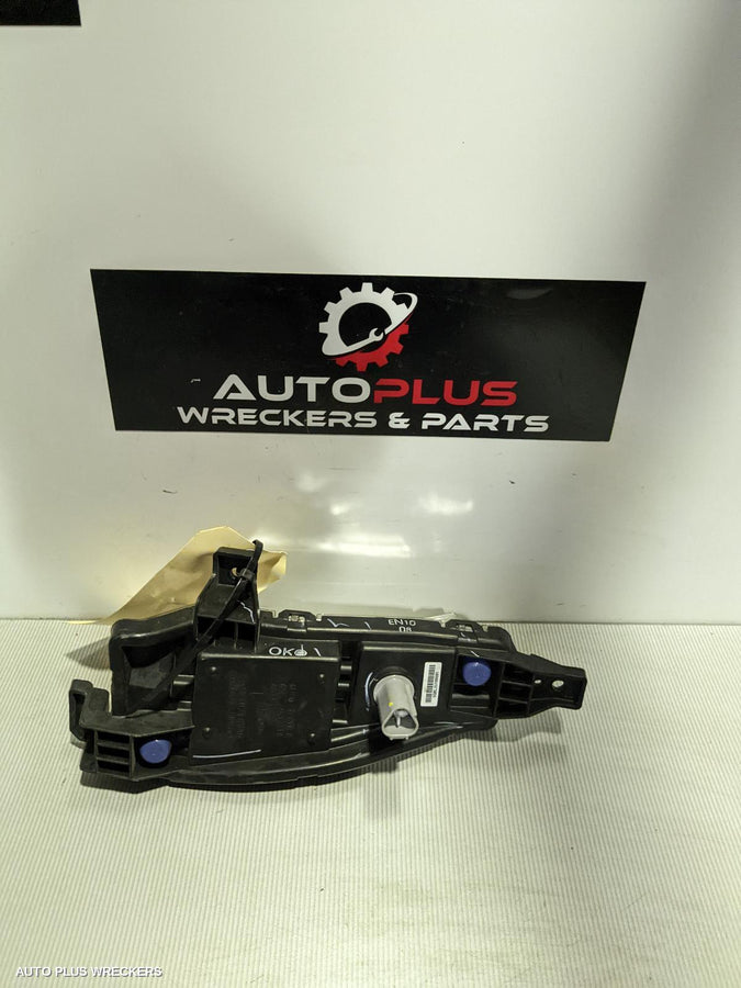 2016 Suzuki Vitara Left Indicator Fog Side 2016 Suzuki Vitara Left Indicator Fog Side