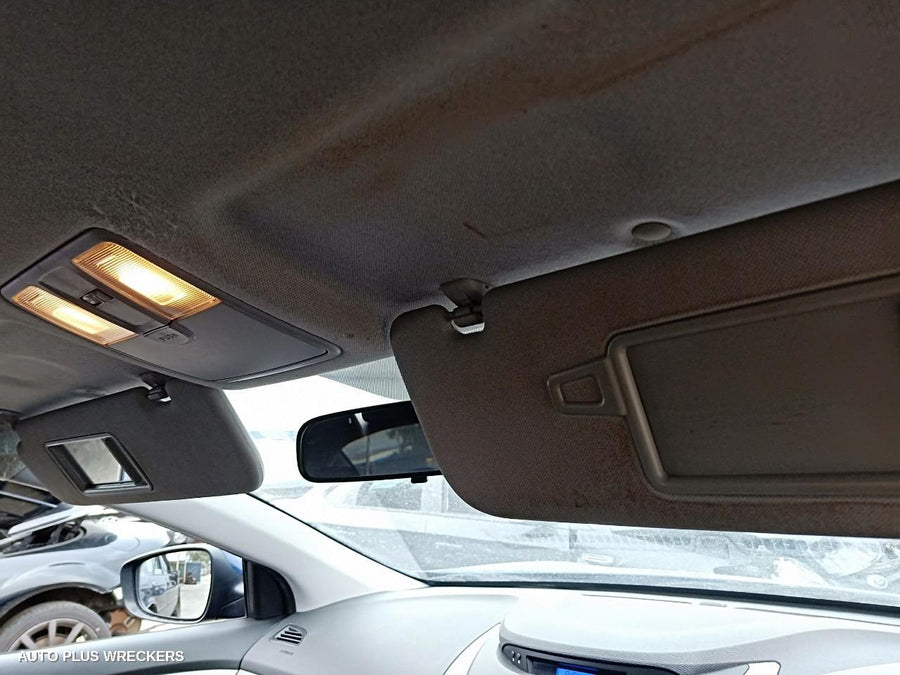 2012 Hyundai Elantra Left Guard 2012 Hyundai Elantra Left Guard