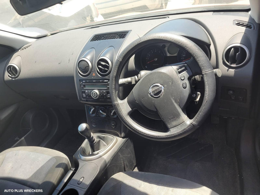 2010 Nissan Dualis Front Bumper 2010 Nissan Dualis Front Bumper