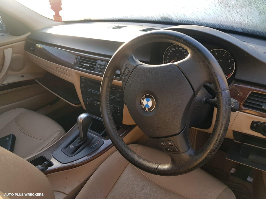 2005 Bmw 3 Series Left Rear Door Window 2005 Bmw 3 Series Left Rear Door Window