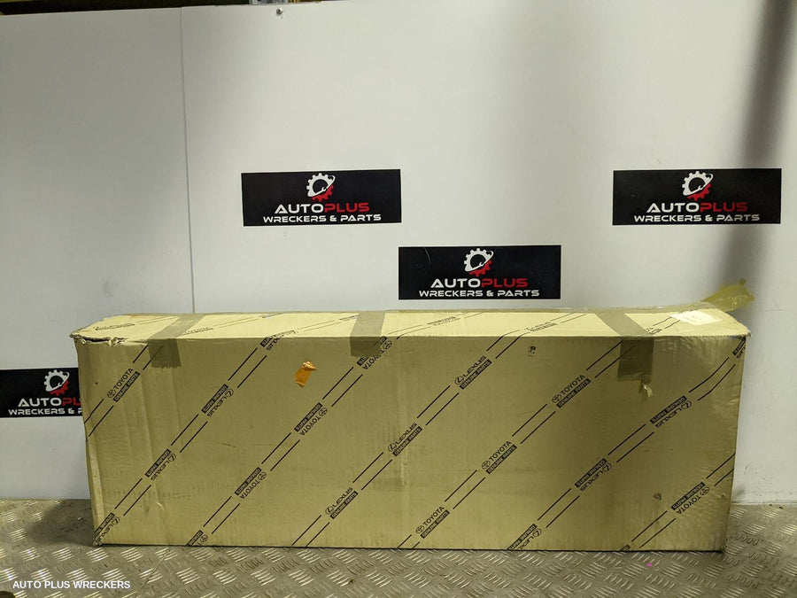 2013 Toyota Landcruiser Grille 2013 Toyota Landcruiser Grille