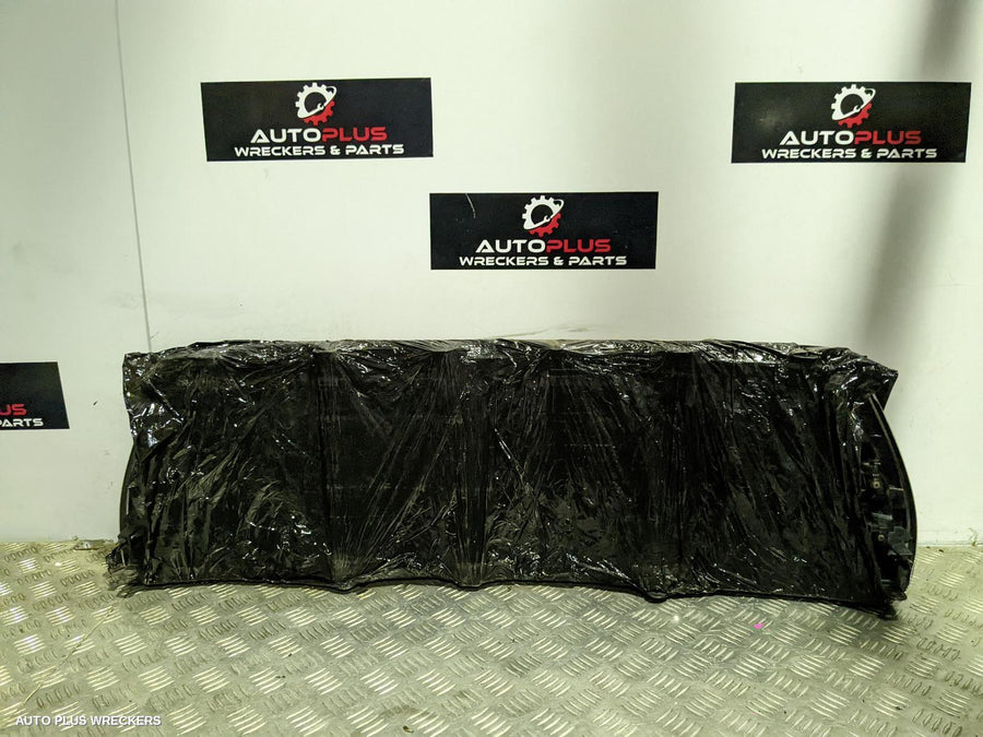 2013 Toyota Landcruiser Grille 2013 Toyota Landcruiser Grille