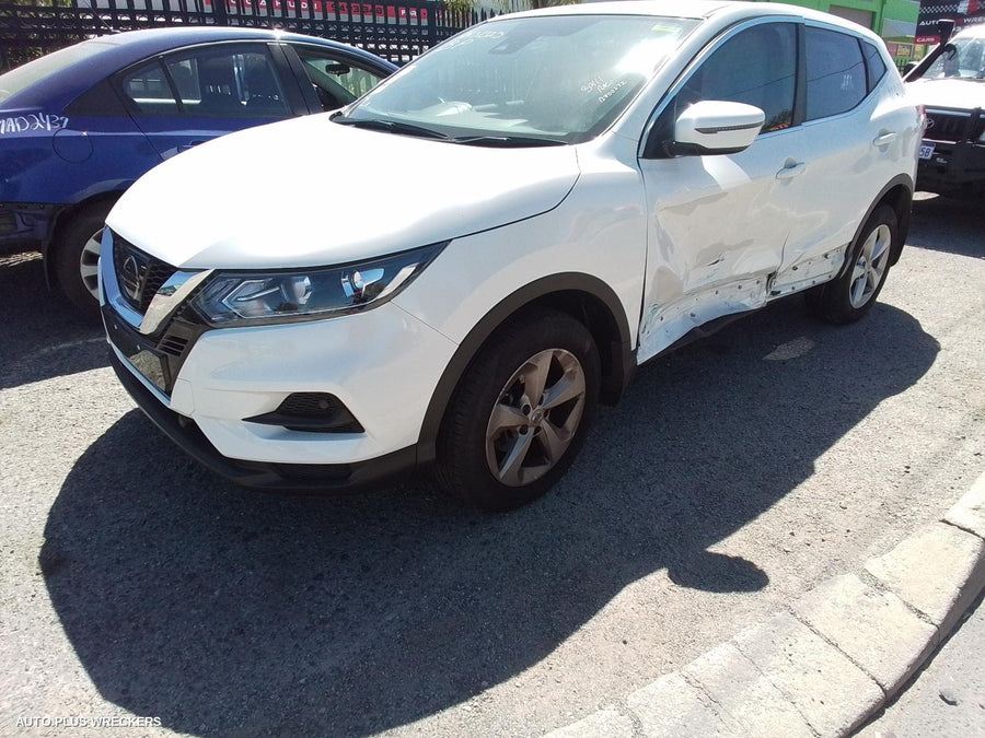 2017 Nissan Qashqai Seatbelt Stalk 2017 Nissan Qashqai Seatbelt Stalk