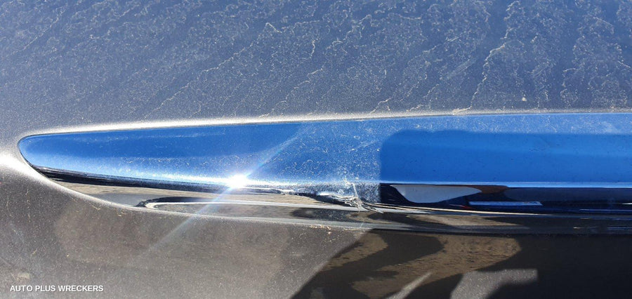 2011 Nissan Skyline Bootlid Tailgate 2011 Nissan Skyline Bootlid Tailgate