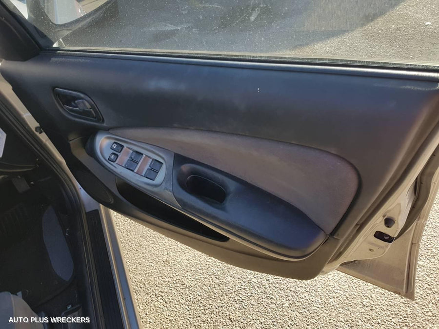 2005 Nissan Pulsar A C Condenser 2005 Nissan Pulsar A C Condenser