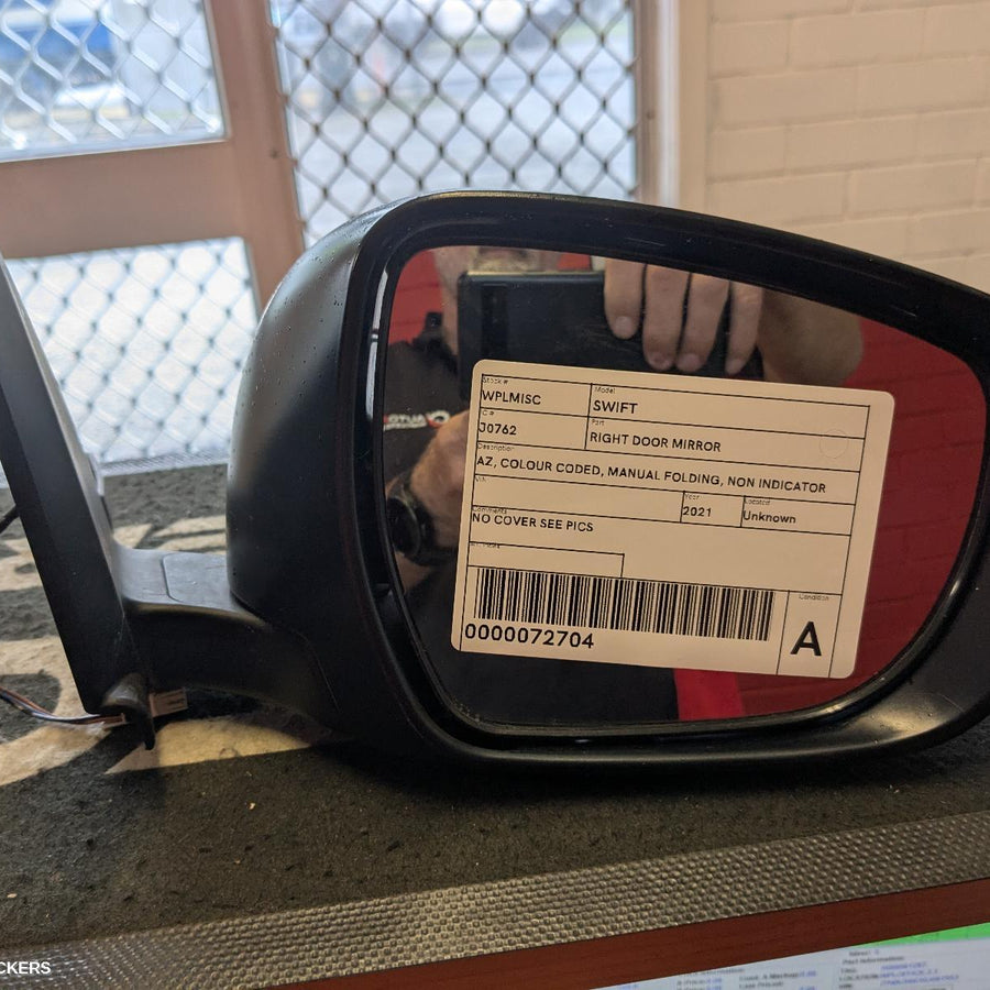2021 Suzuki Swift Right Door Mirror 2021 Suzuki Swift Right Door Mirror
