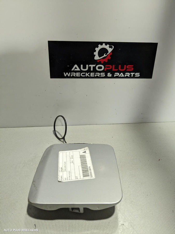 2013 Nissan Pulsar Fuel Door   Filler 2013 Nissan Pulsar Fuel Door   Filler