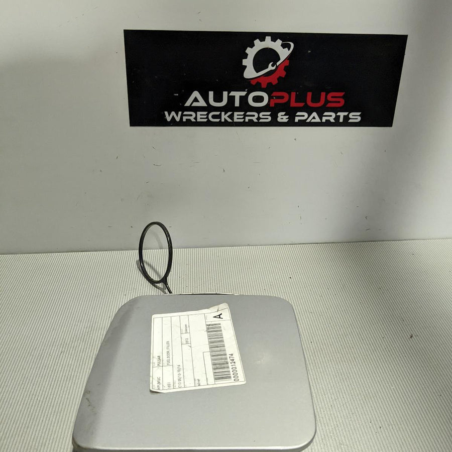 2013 Nissan Pulsar Fuel Door   Filler 2013 Nissan Pulsar Fuel Door   Filler