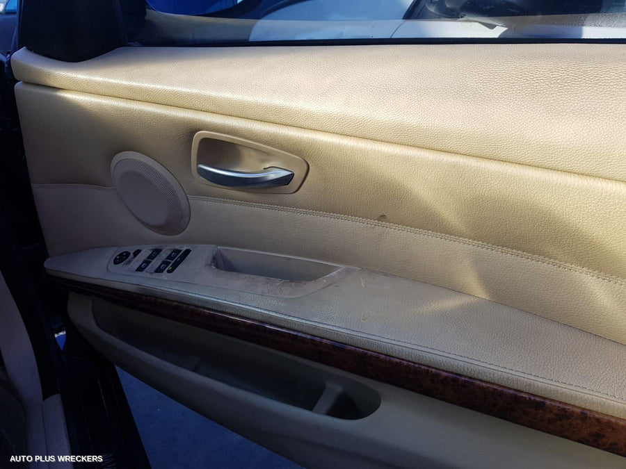 2005 Bmw 3 Series Left Rear Door Window 2005 Bmw 3 Series Left Rear Door Window