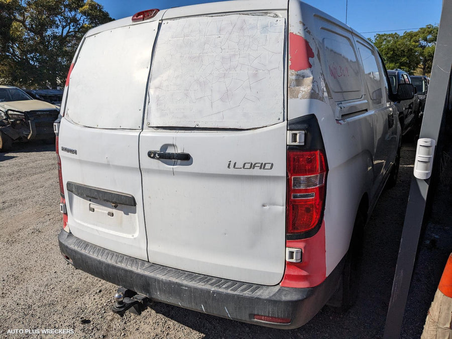 2008 Hyundai Iload/imax Front Bumper 2008 Hyundai Iload/imax Front Bumper