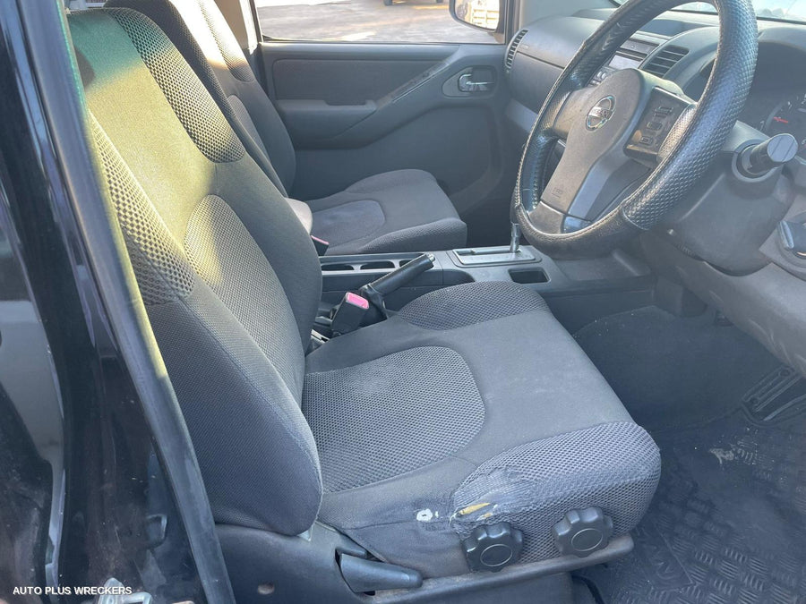 2008 Nissan Navara Right Front Window Reg Motor 2008 Nissan Navara Right Front Window Reg Motor