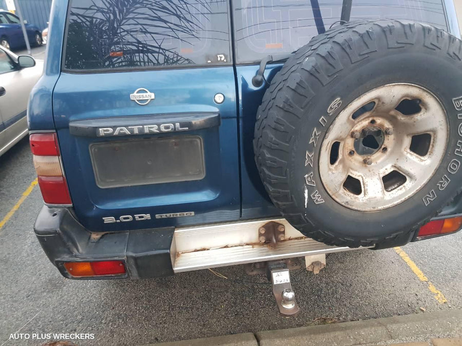 2001 Nissan Patrol Bootlid Tailgate 2001 Nissan Patrol Bootlid Tailgate