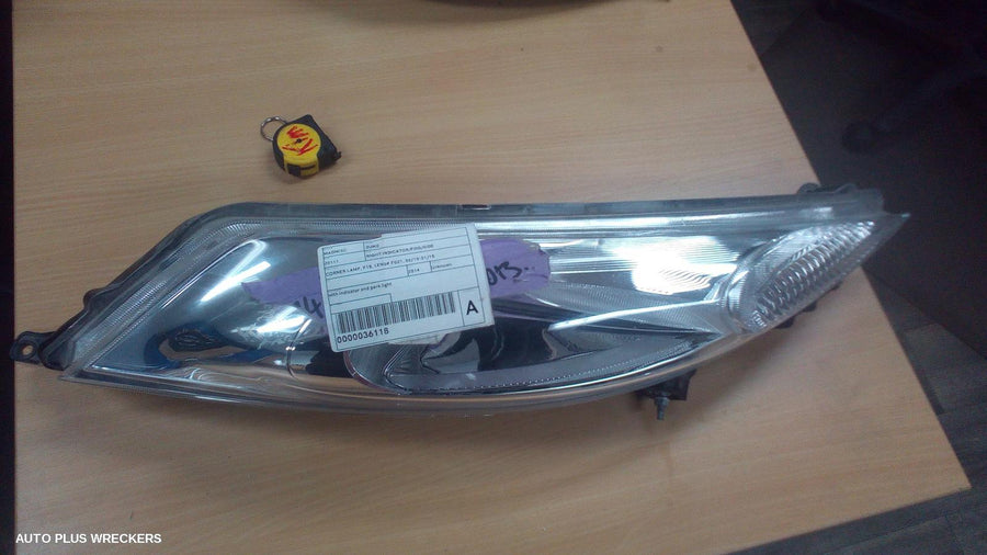 2014 Nissan Juke Right Indicator Fog Side 2014 Nissan Juke Right Indicator Fog Side