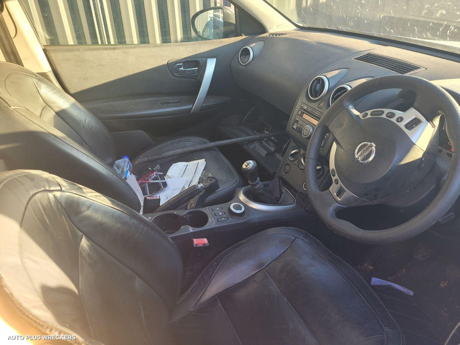 2008 Nissan Dualis Right Guard 2008 Nissan Dualis Right Guard