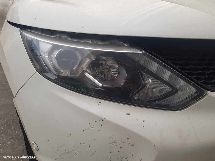 2017 Nissan Qashqai Glove Box 2017 Nissan Qashqai Glove Box