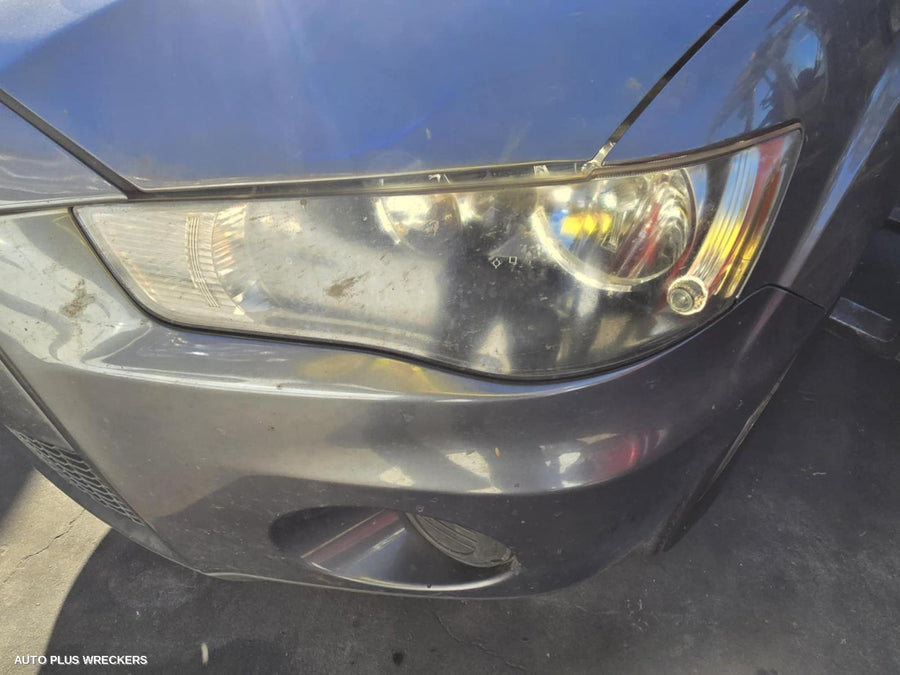 2009 Mitsubishi Outlander Right Rear Side Glass 2009 Mitsubishi Outlander Right Rear Side Glass