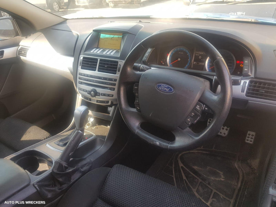 2009 Ford Falcon Right Rear Door Window 2009 Ford Falcon Right Rear Door Window