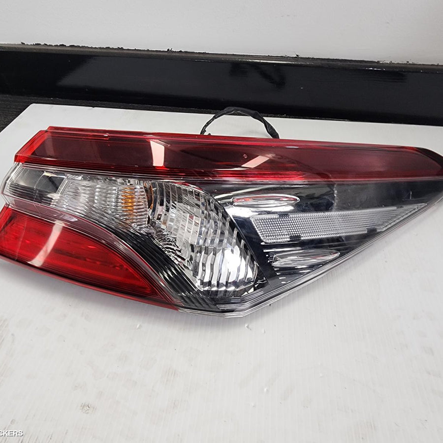 2021 Toyota Camry Right Taillight 2021 Toyota Camry Right Taillight