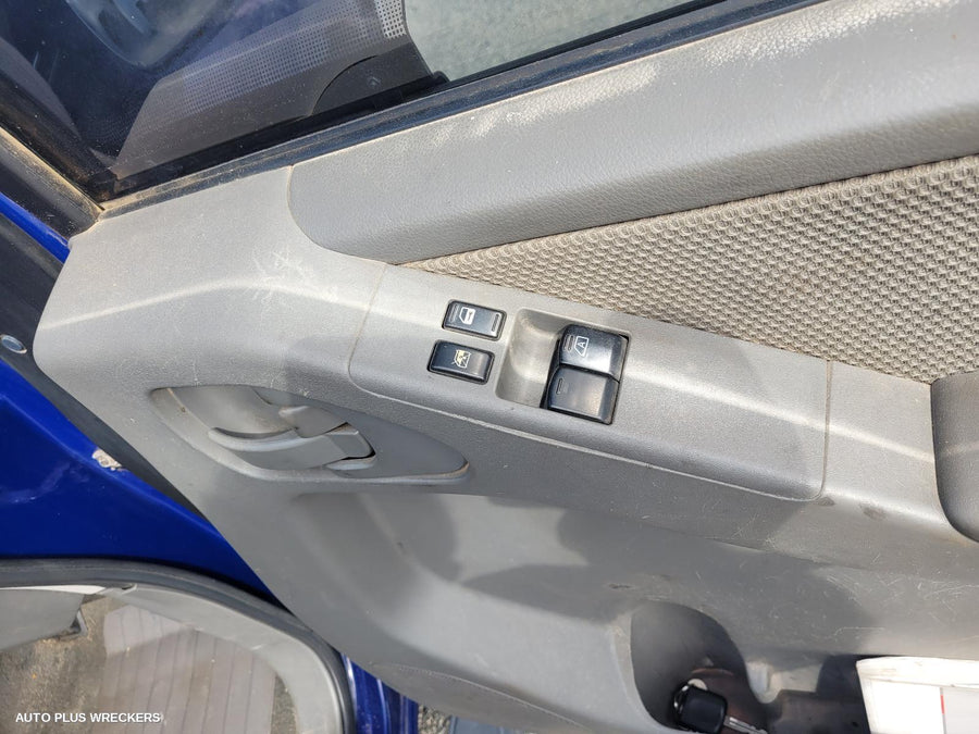 2009 Nissan Navara Abs Pump Modulator 2009 Nissan Navara Abs Pump Modulator