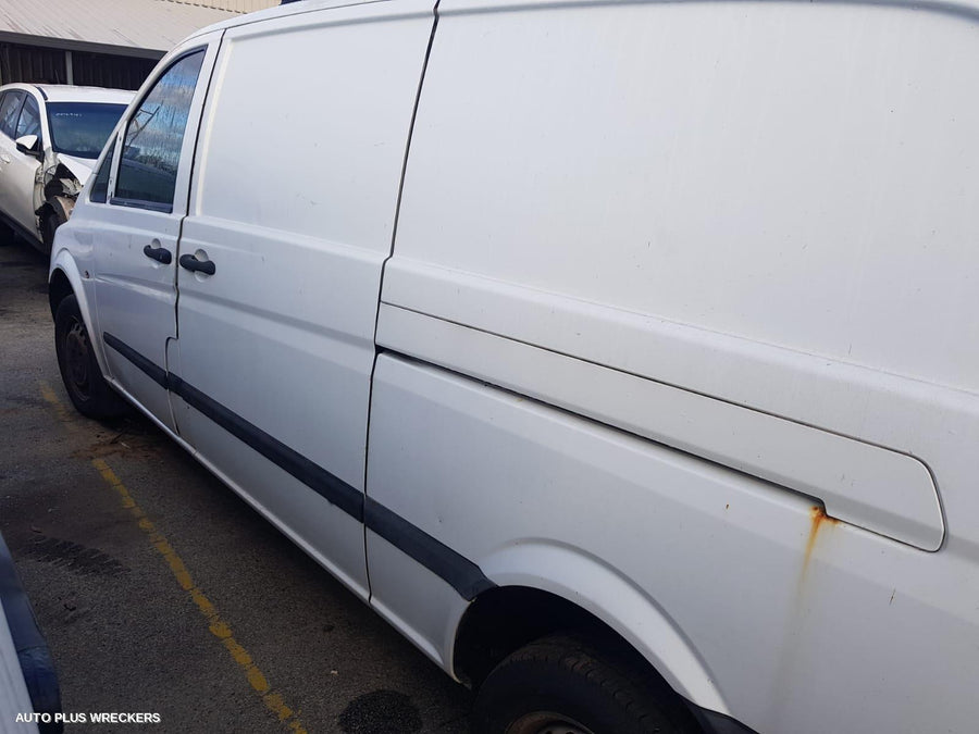 2006 Mercedes Vito Door Boot Gate Lock 2006 Mercedes Vito Door Boot Gate Lock