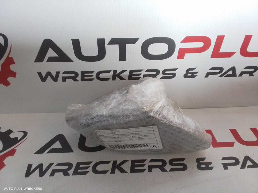 2009 Bmw 5 Series Right Indicator Fog Side 2009 Bmw 5 Series Right Indicator Fog Side