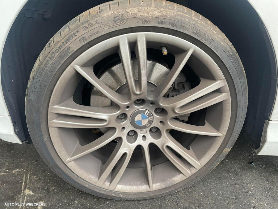 2010 Bmw 3 Series Left Front Door 2010 Bmw 3 Series Left Front Door