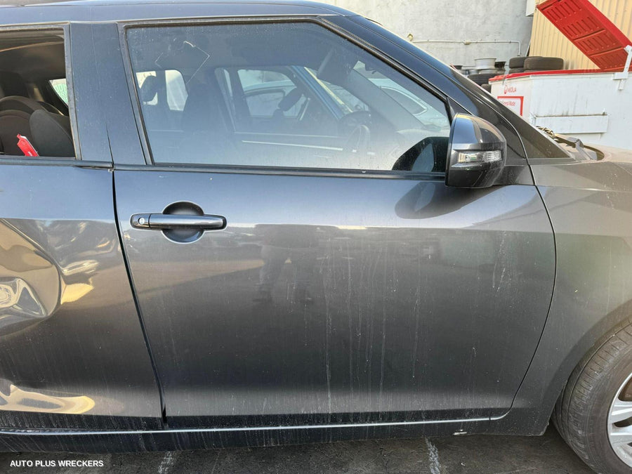 2017 Suzuki Swift Sunvisor 2017 Suzuki Swift Sunvisor