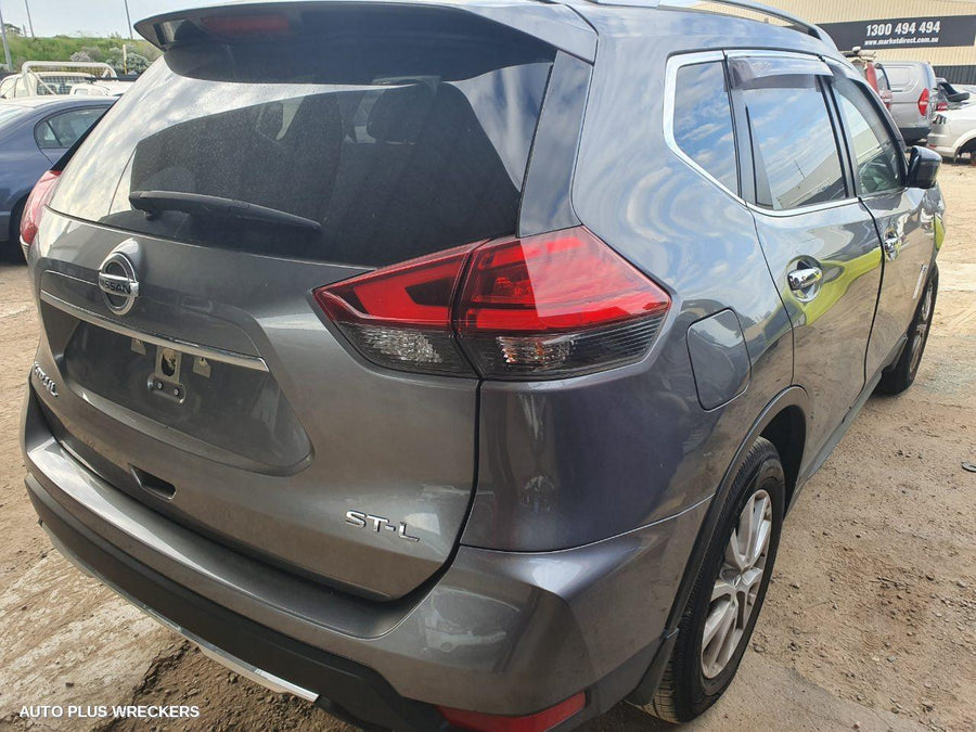 2018 Nissan Xtrail Overflow Bottle 2018 Nissan Xtrail Overflow Bottle