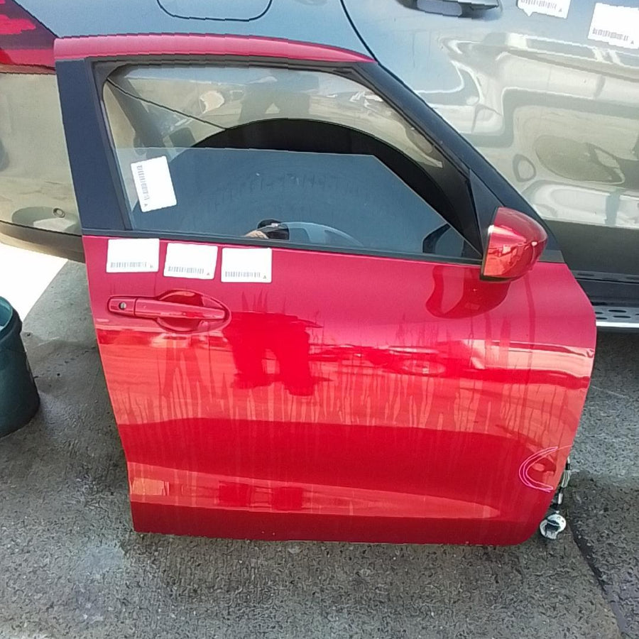 2021 Suzuki Swift Right Front Door 2021 Suzuki Swift Right Front Door