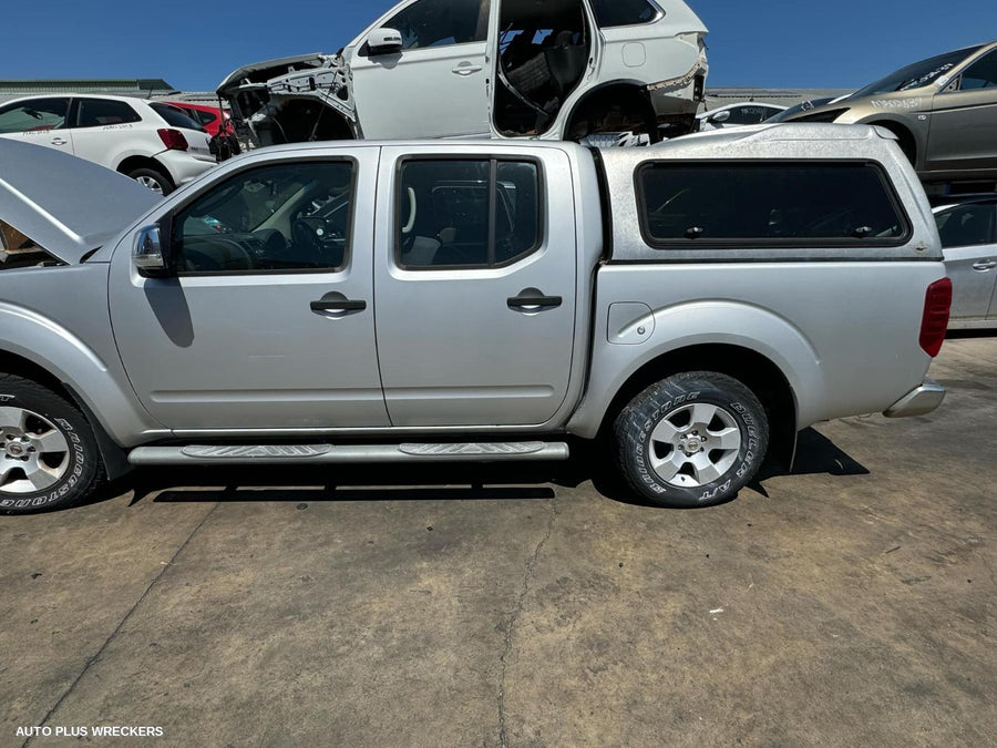 2009 Nissan Navara Rear Garnish 2009 Nissan Navara Rear Garnish