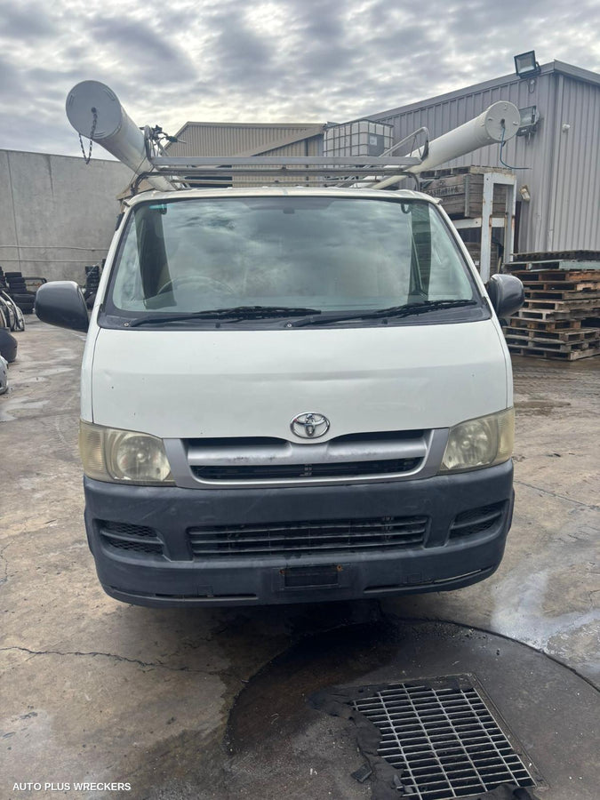 2006 Toyota Hiace Left Headlamp 2006 Toyota Hiace Left Headlamp