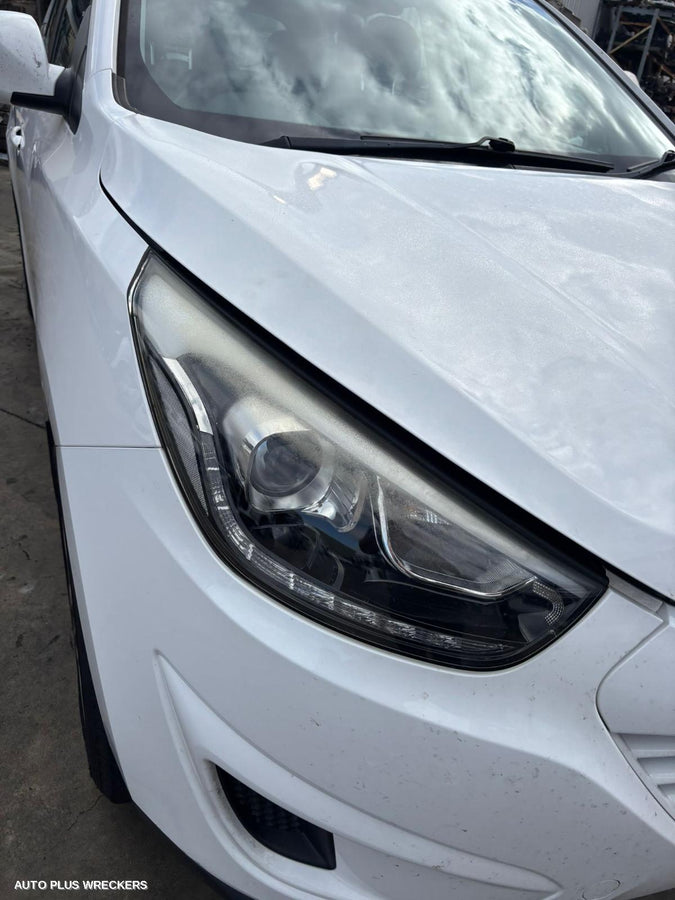 2015 Hyundai Ix35 Right Front Door Window 2015 Hyundai Ix35 Right Front Door Window