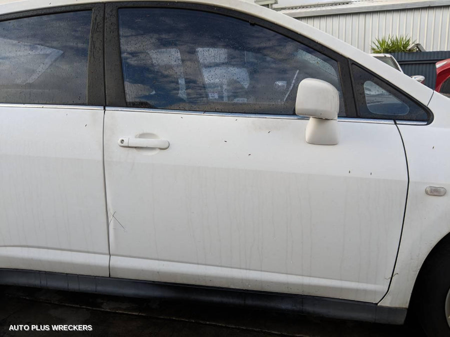 2007 Nissan Tiida Left Rear Door Window 2007 Nissan Tiida Left Rear Door Window