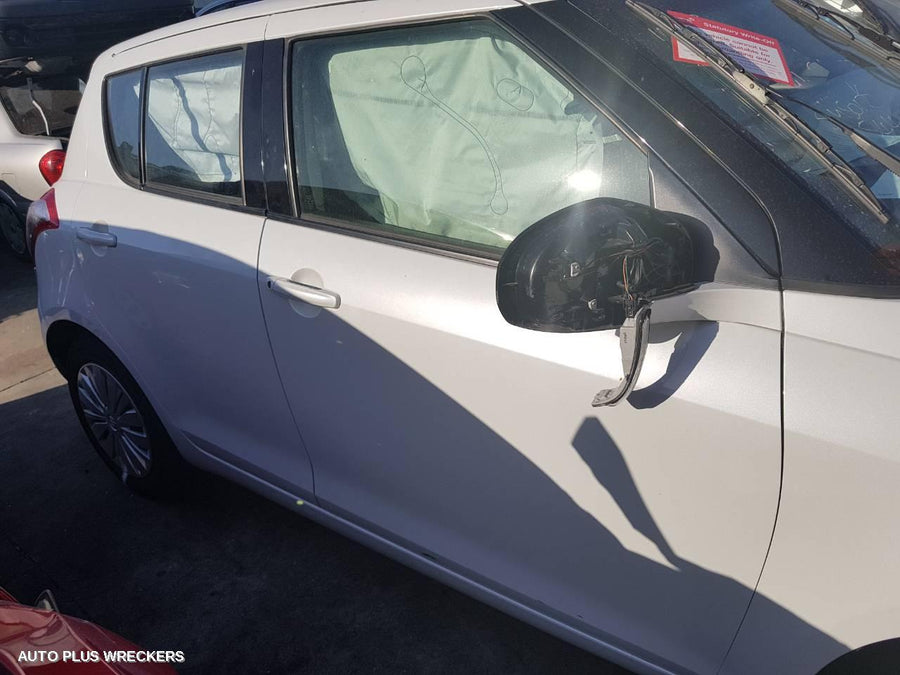 2015 Suzuki Swift Right Front Door Window 2015 Suzuki Swift Right Front Door Window