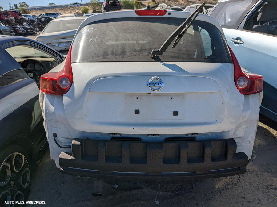 2014 Nissan Juke Left Guard 2014 Nissan Juke Left Guard