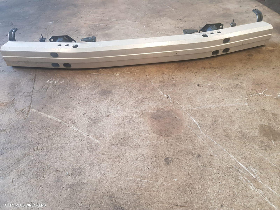 2016 Toyota Landcruiser F Bar Reinforc Brack 2016 Toyota Landcruiser F Bar Reinforc Brack