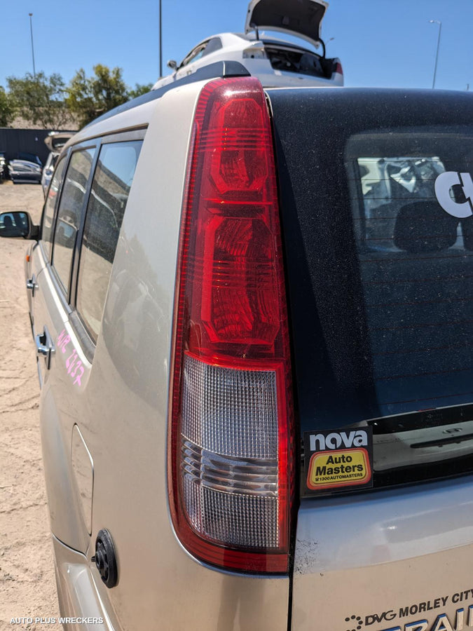 2003 Nissan Xtrail Right Rear Door Sliding 2003 Nissan Xtrail Right Rear Door Sliding