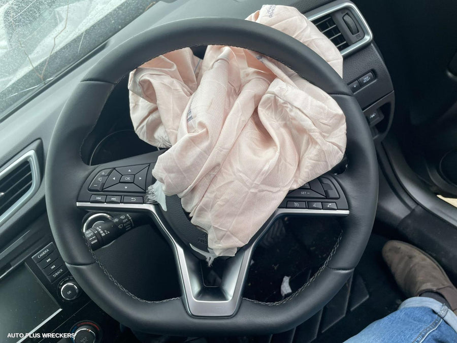 2021 Nissan Qashqai Right Front Door Window 2021 Nissan Qashqai Right Front Door Window