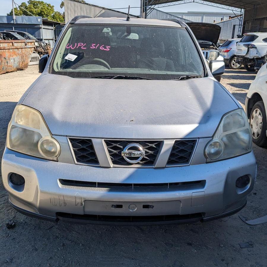 2010 Nissan Xtrail Right Front Door 2010 Nissan Xtrail Right Front Door