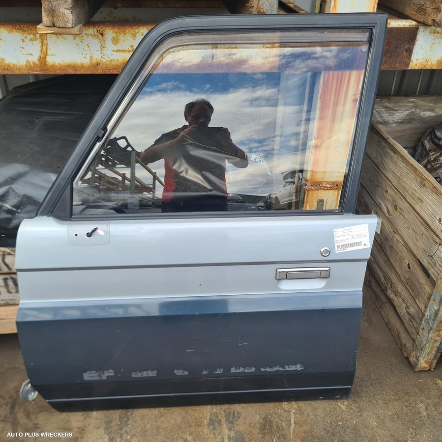 2015 Toyota Landcruiser Left Front Door 2015 Toyota Landcruiser Left Front Door