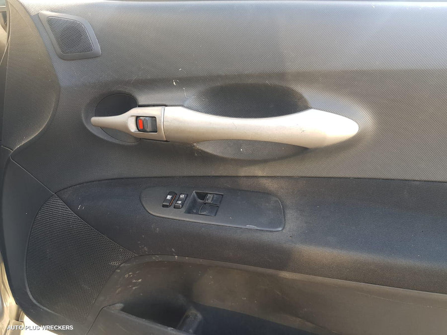 2009 Toyota Corolla Seatbelt Stalk 2009 Toyota Corolla Seatbelt Stalk