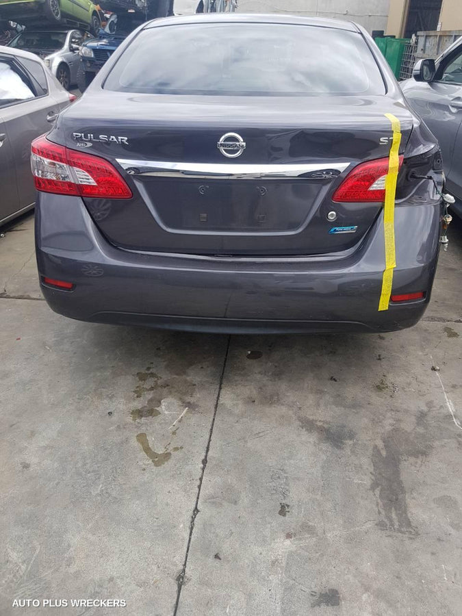 2013 Nissan Pulsar Right Rear Door Window 2013 Nissan Pulsar Right Rear Door Window