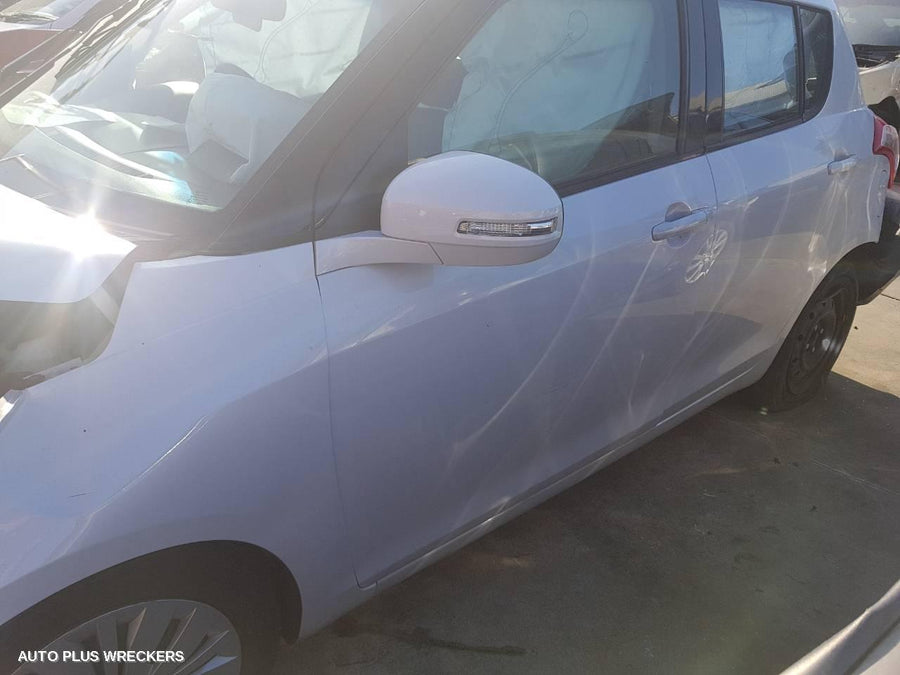 2015 Suzuki Swift Right Front Door Window 2015 Suzuki Swift Right Front Door Window
