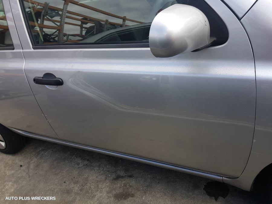 2010 Nissan Micra Right Front Door Window 2010 Nissan Micra Right Front Door Window