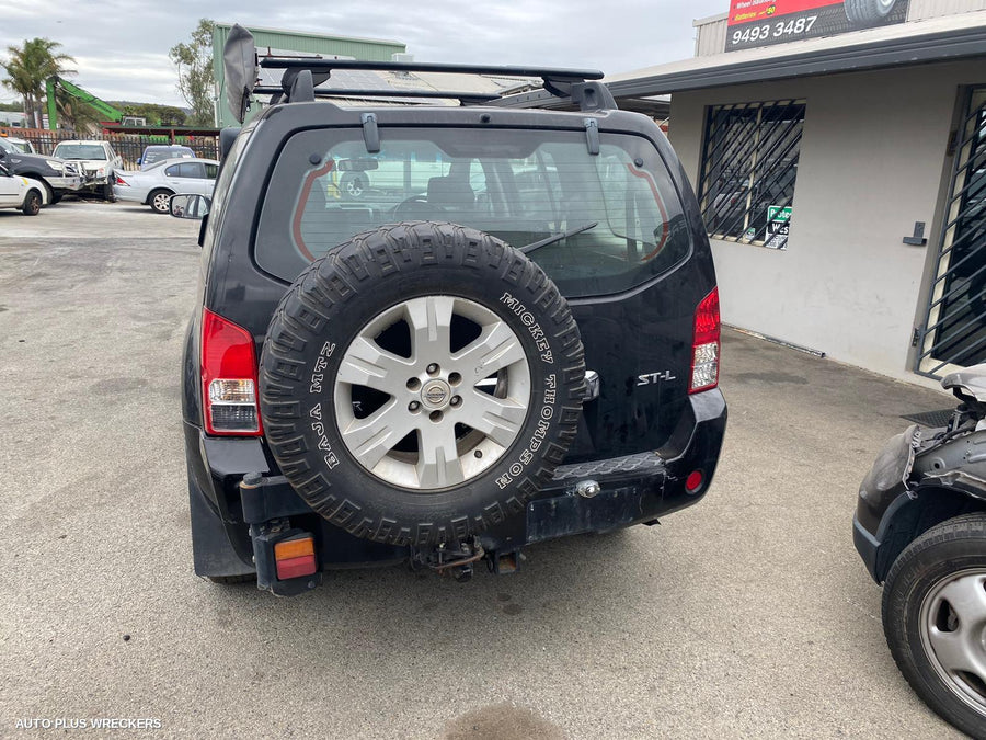 2007 Nissan Pathfinder Right Rear 1 4 Door Glass 2007 Nissan Pathfinder Right Rear 1 4 Door Glass