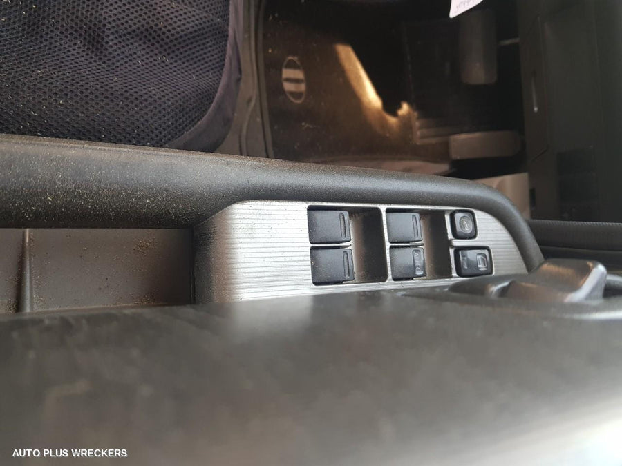 2002 Nissan Xtrail Left Rear Door Window 2002 Nissan Xtrail Left Rear Door Window