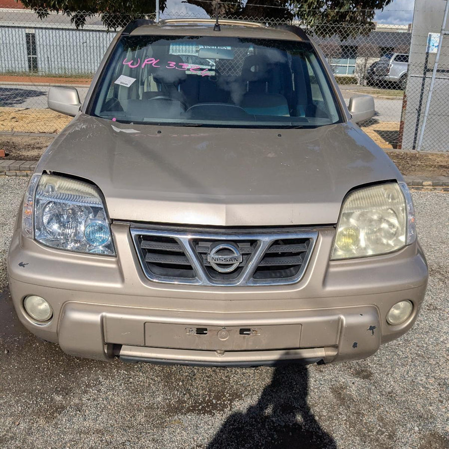 2003 Nissan Xtrail Left Headlamp 2003 Nissan Xtrail Left Headlamp