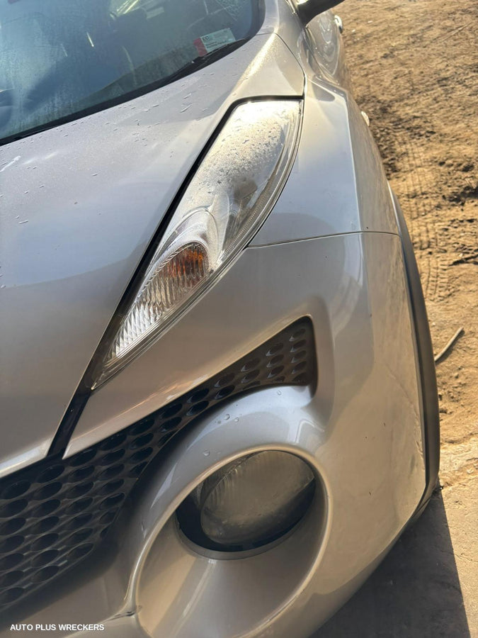 2014 Nissan Juke Left Headlamp 2014 Nissan Juke Left Headlamp